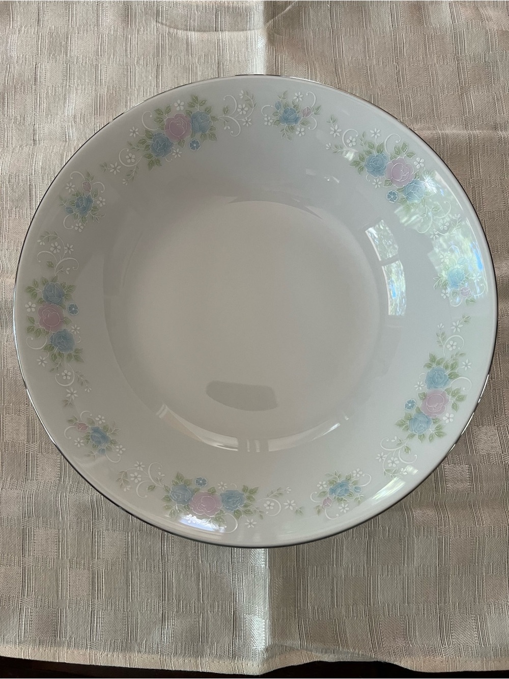 Prestige China Garden 9” Round Bowl White Floral Rim Pink Blue Green Guo Gaung